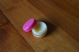 ミツロウクリームラベンダー精油入り