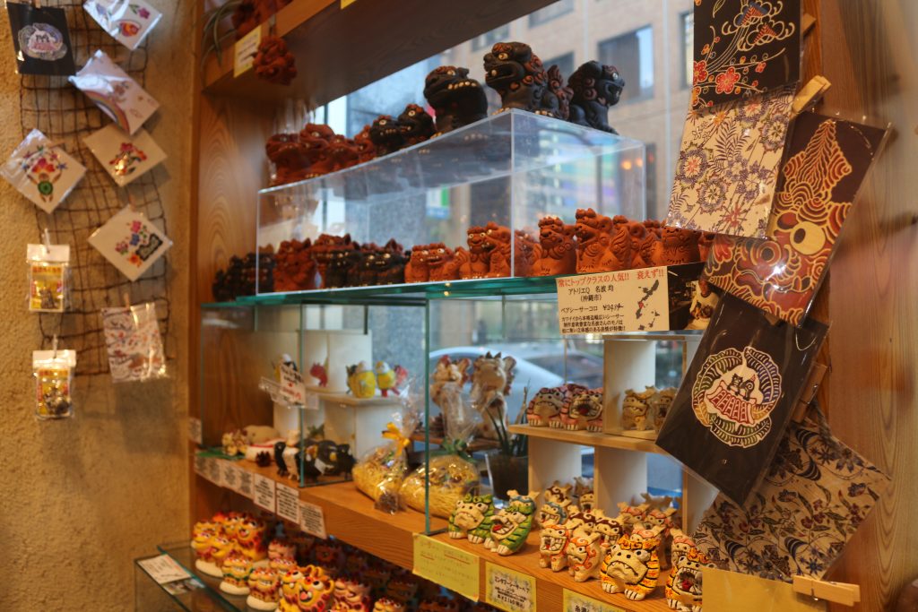 シーサー売り場